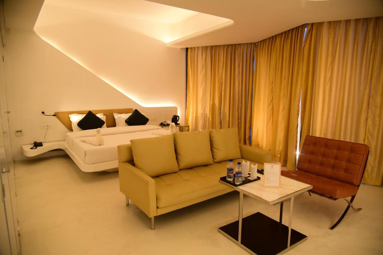 Ramaya Hotel Rohtak Luaran gambar