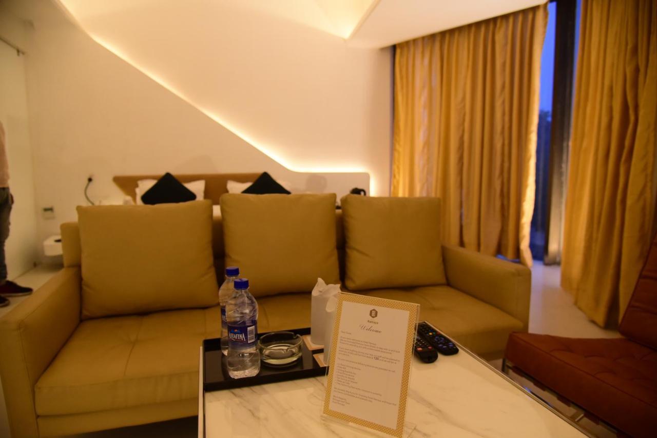 Ramaya Hotel Rohtak Luaran gambar